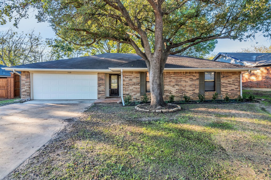 7920 Irish Drive North Richland Hills TX 76180