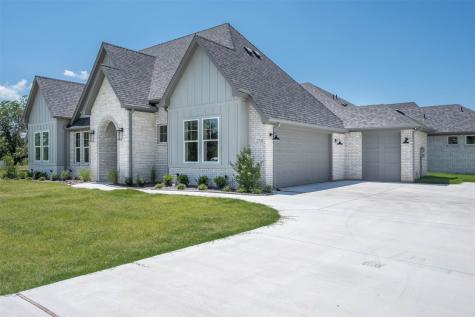 2703 Village Road Granbury TX 76049