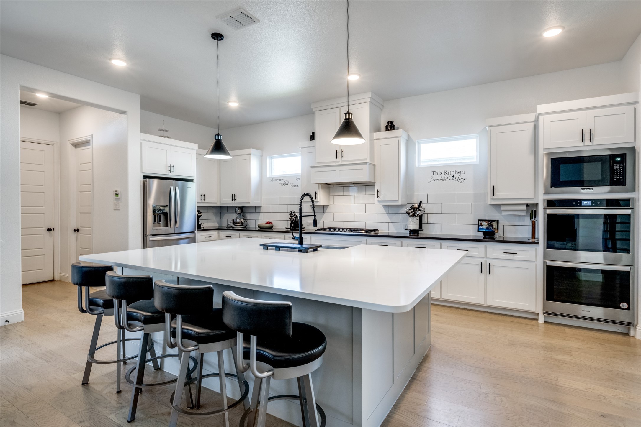 1404 S Pecan Parkway Northlake TX 76247