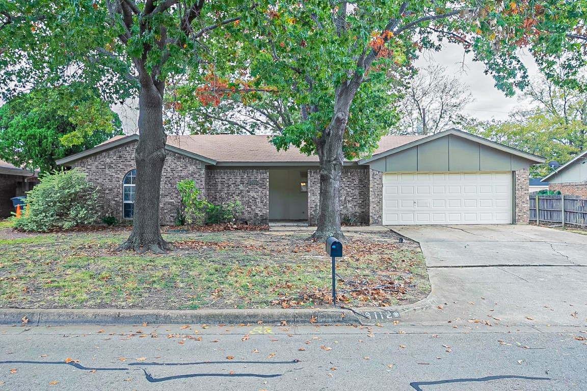 8112 Irish Drive North Richland Hills TX 76180