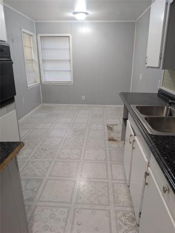 2009 County Road 4619 Athens TX 75752