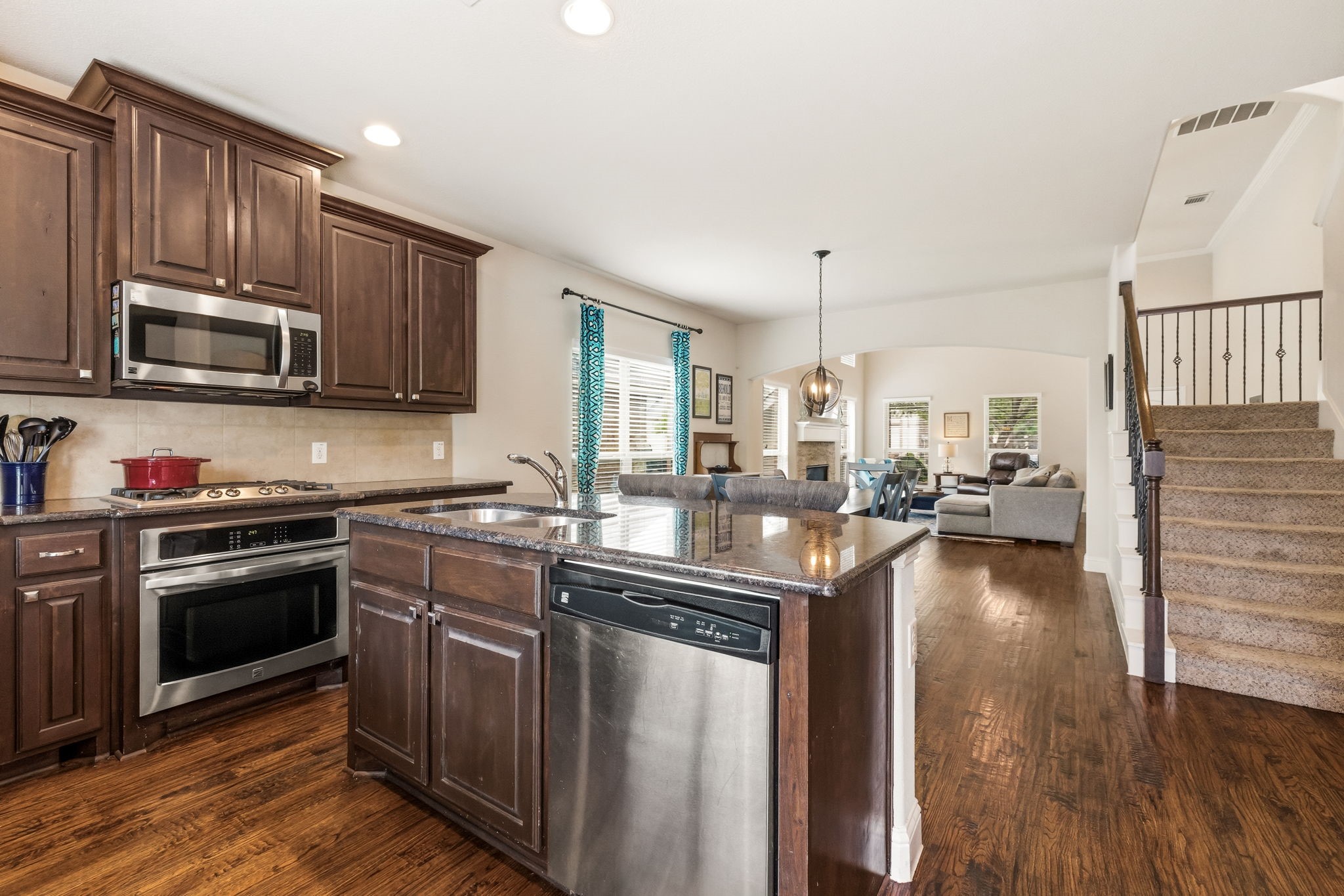 1126 Katelyn Court Irving TX 75060