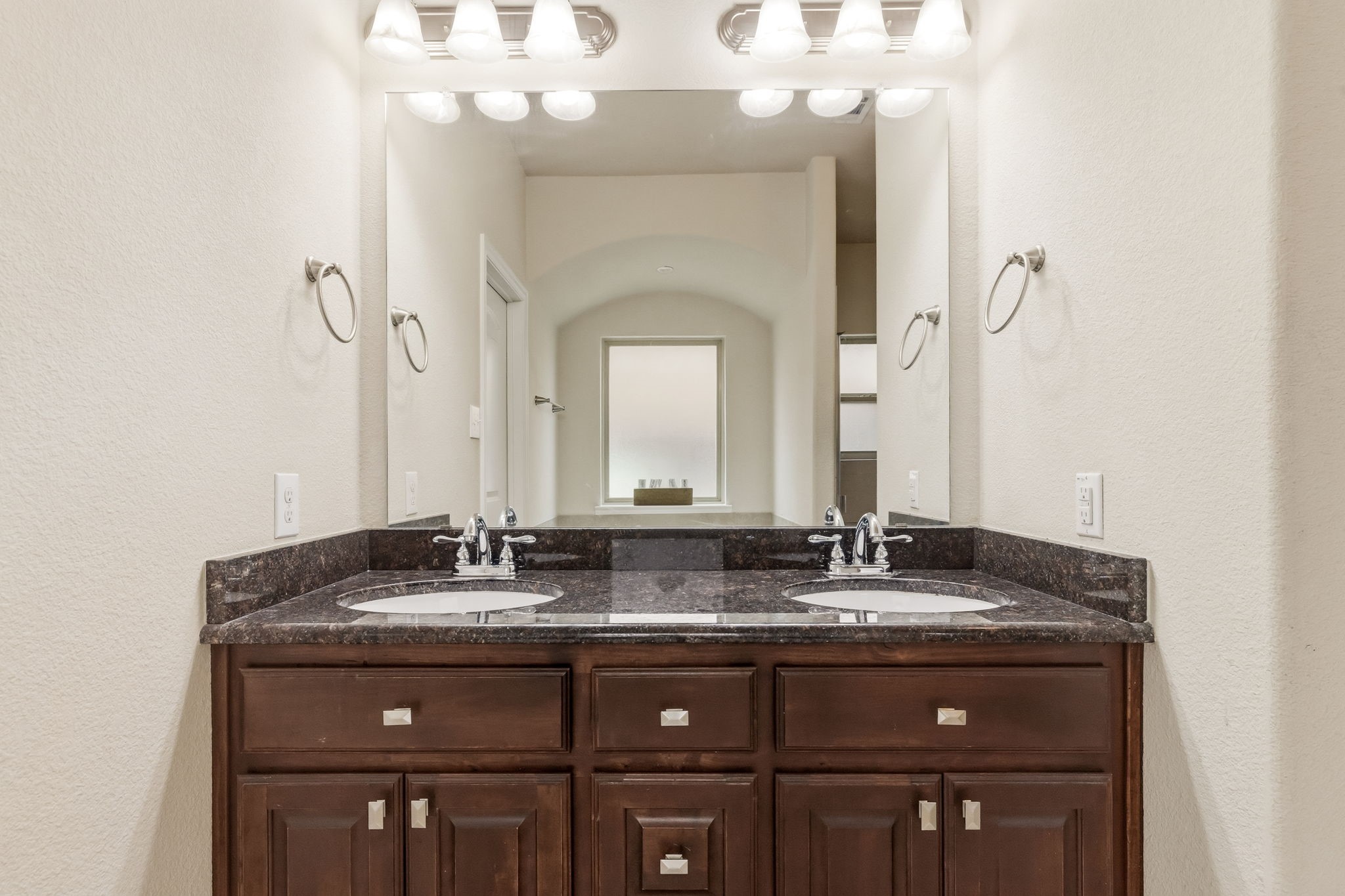 1126 Katelyn Court Irving TX 75060