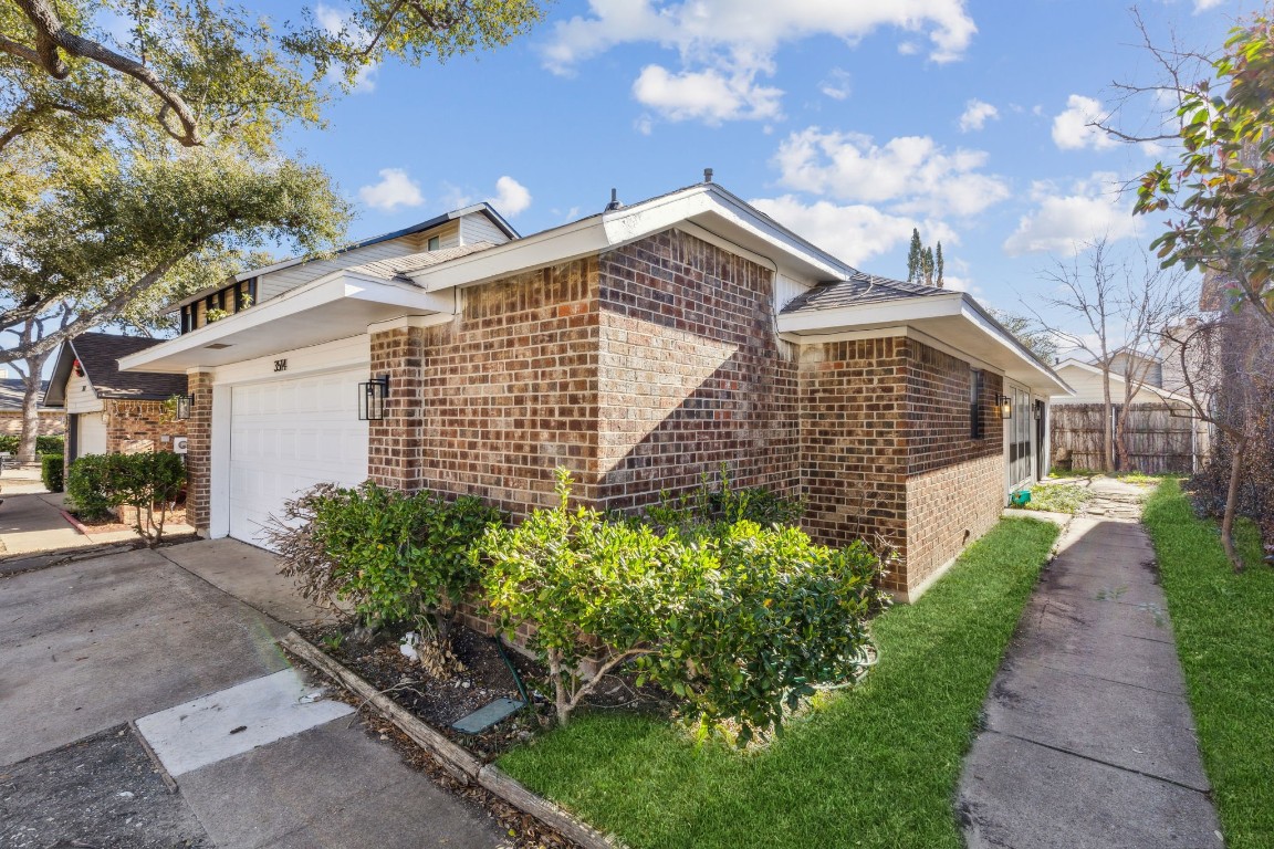 3514 Taurus Drive Garland TX 75044