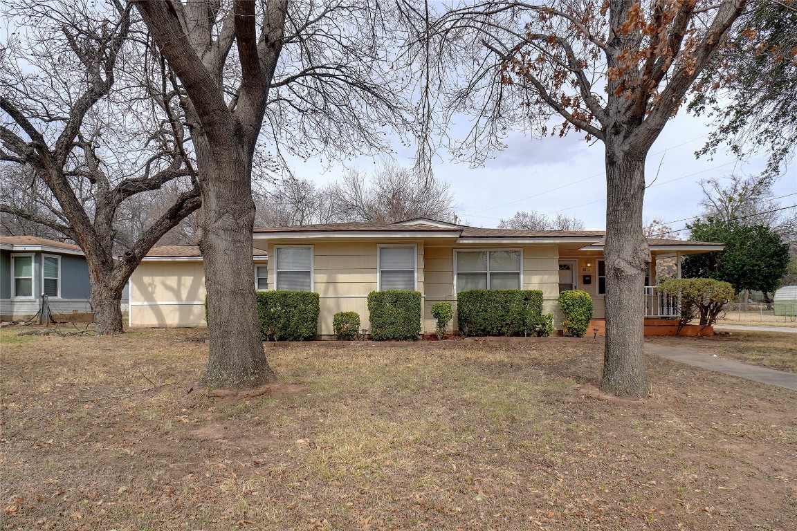 6519 Bridges Avenue Richland Hills TX 76118