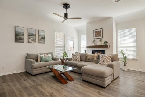2818 Moccasin Lane Aubrey TX 76227
