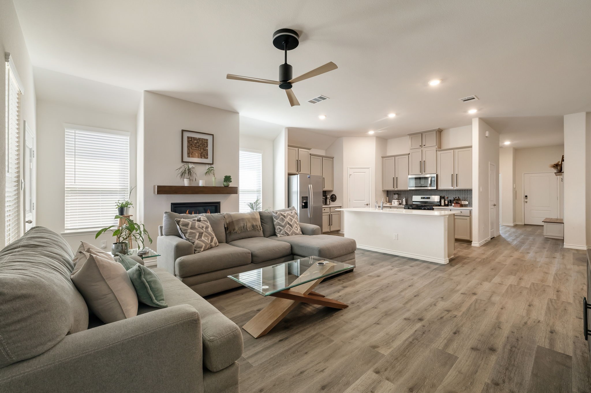 2818 Moccasin Lane Aubrey TX 76227