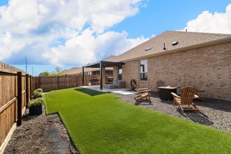2818 Moccasin Lane Aubrey TX 76227
