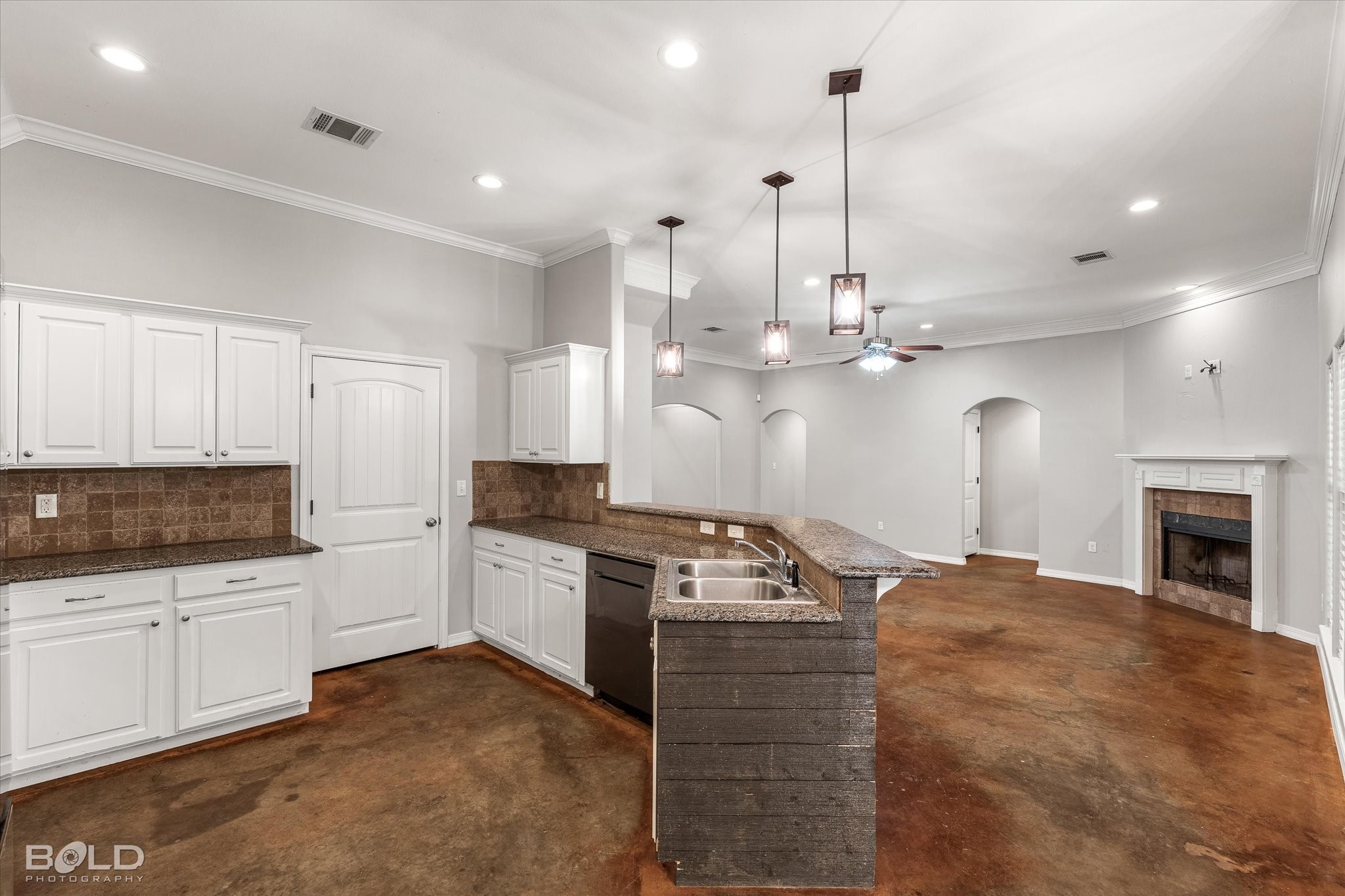 316 E Mckinley Avenue Haughton LA 71037