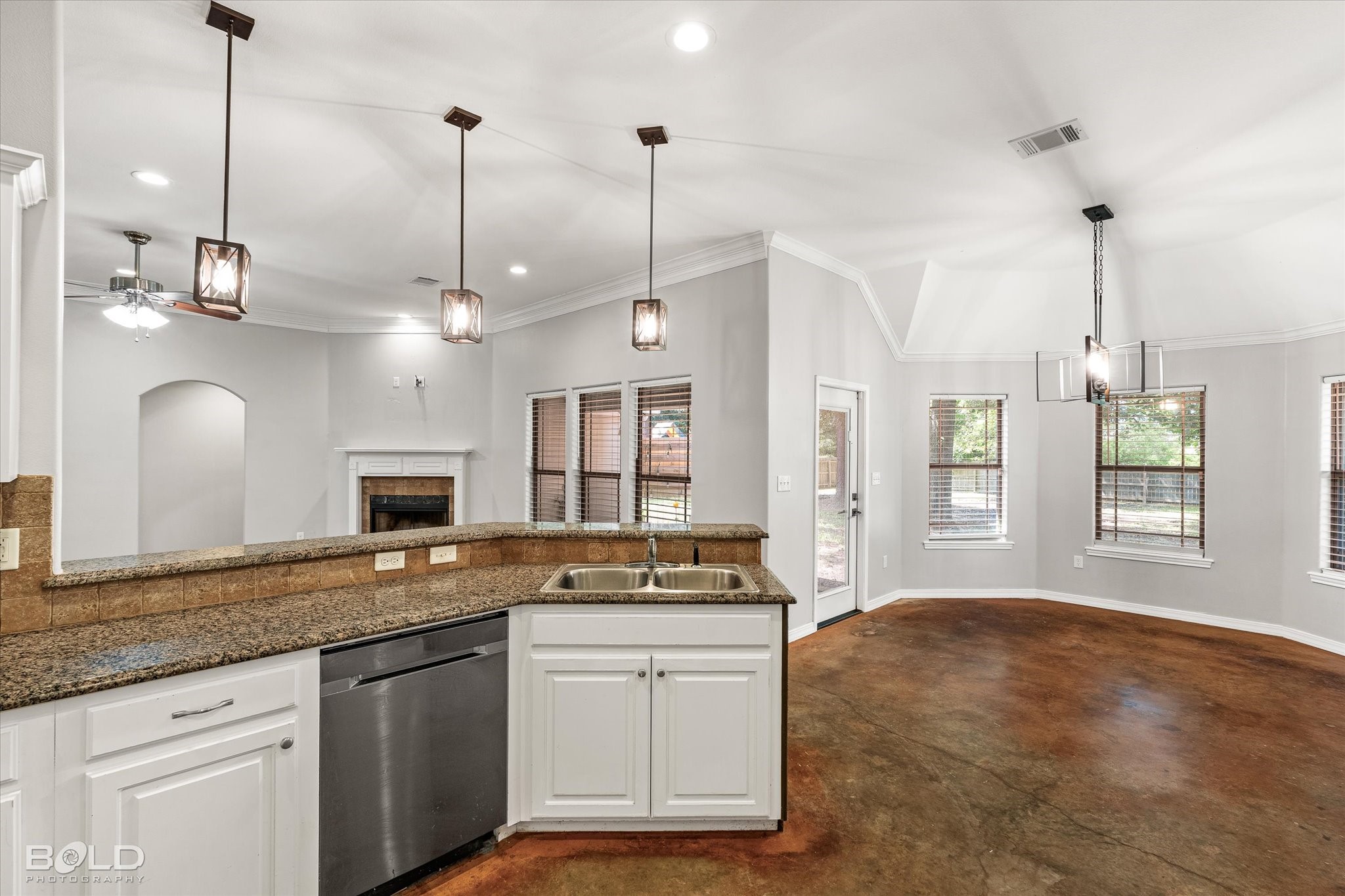 316 E Mckinley Avenue Haughton LA 71037