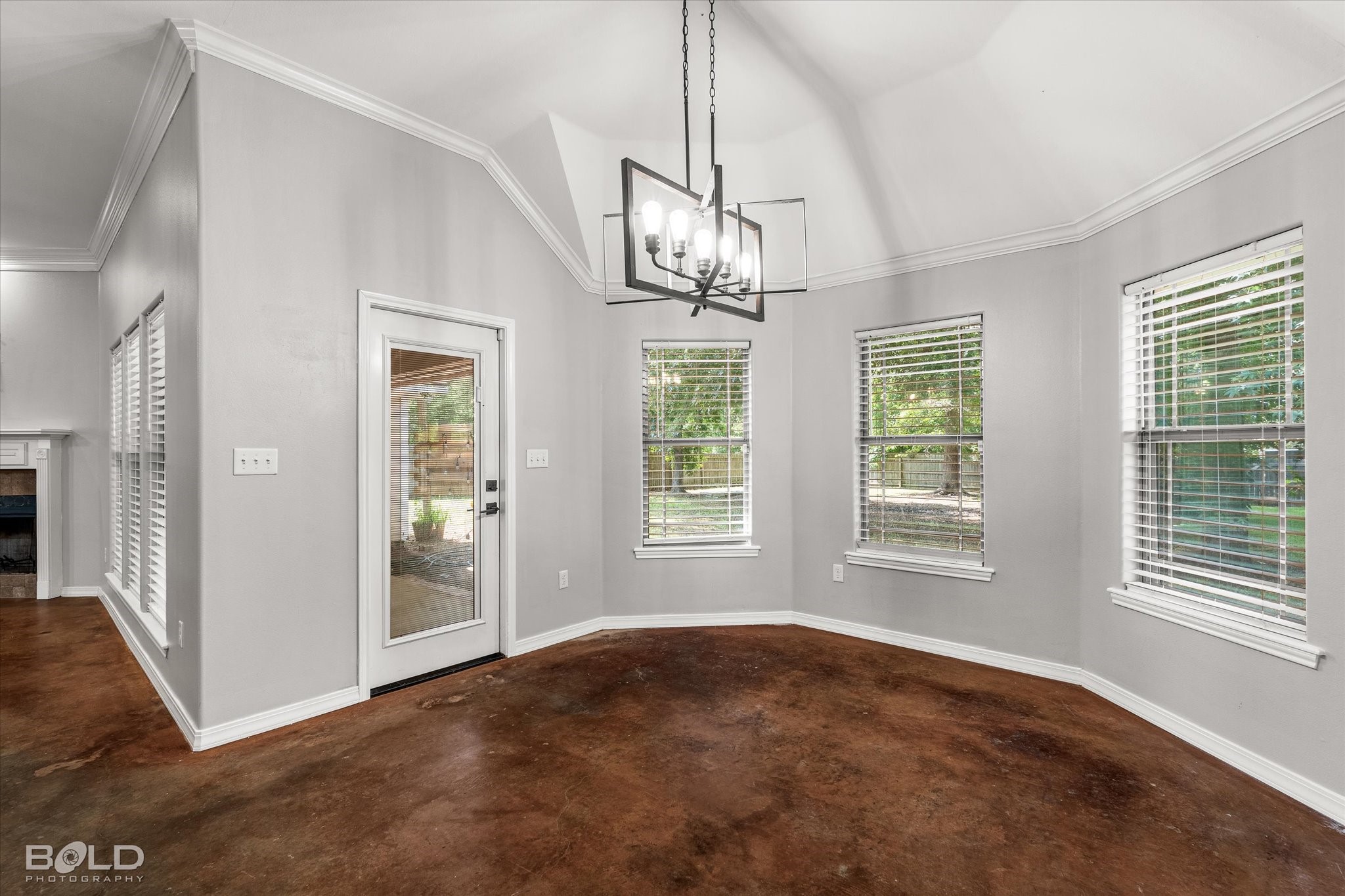 316 E Mckinley Avenue Haughton LA 71037