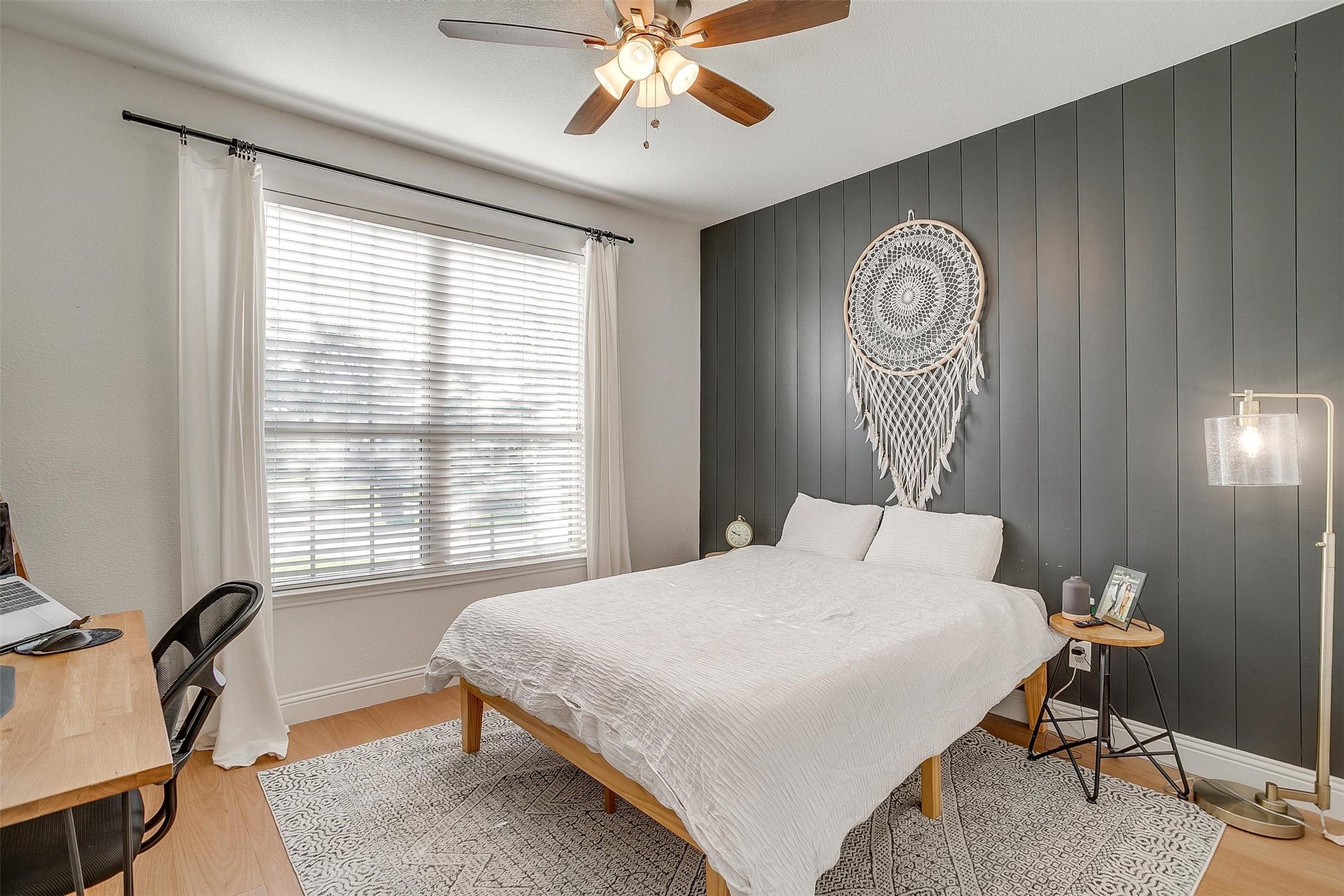 301 Sunspike Court Burleson TX 76028