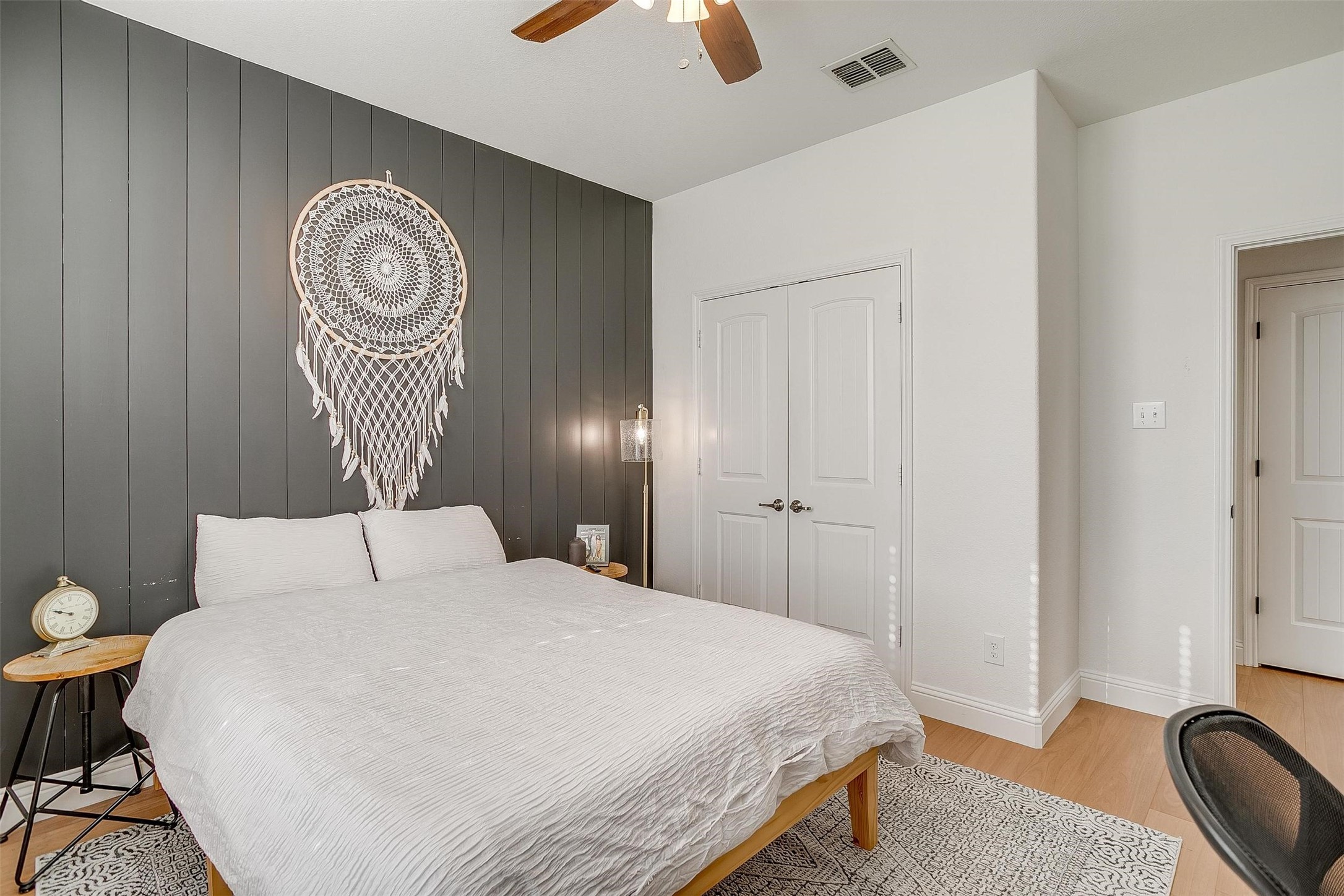 301 Sunspike Court Burleson TX 76028