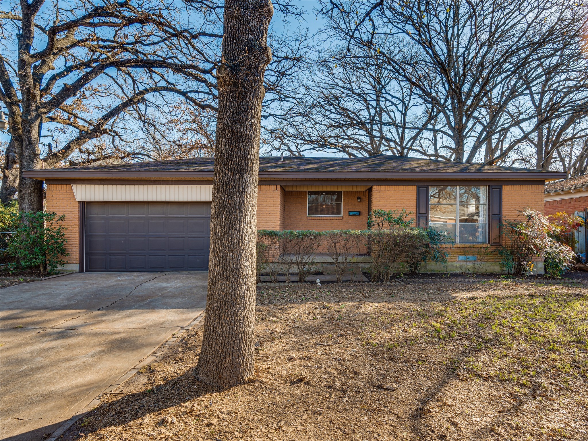 164 S Nachita Drive Dallas TX 75217