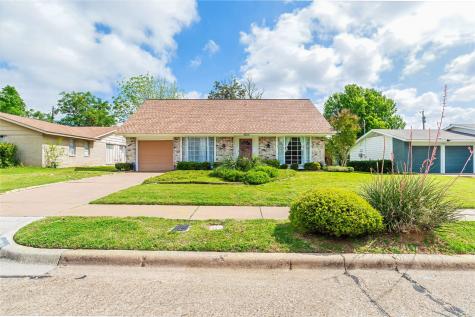 1220 Farnham Court E Irving TX 75062