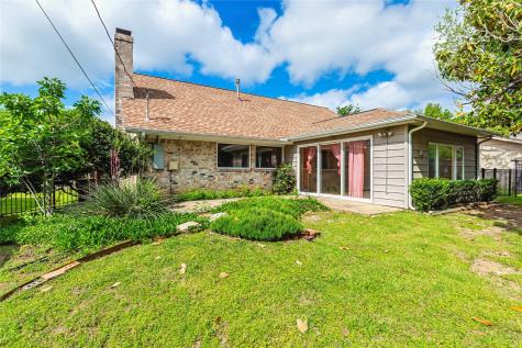 1220 Farnham Court E Irving TX 75062