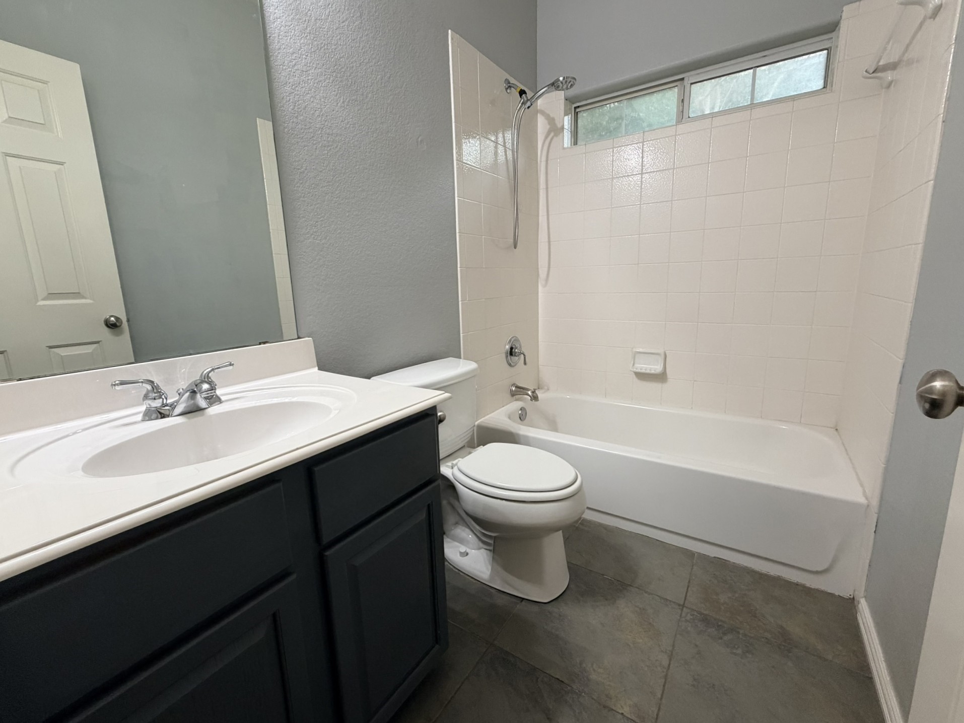 216 Flagstone Drive Burleson TX 76028