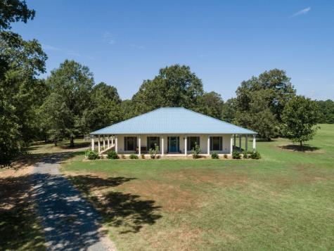 156 Tidwell Lane Hooks TX 75561