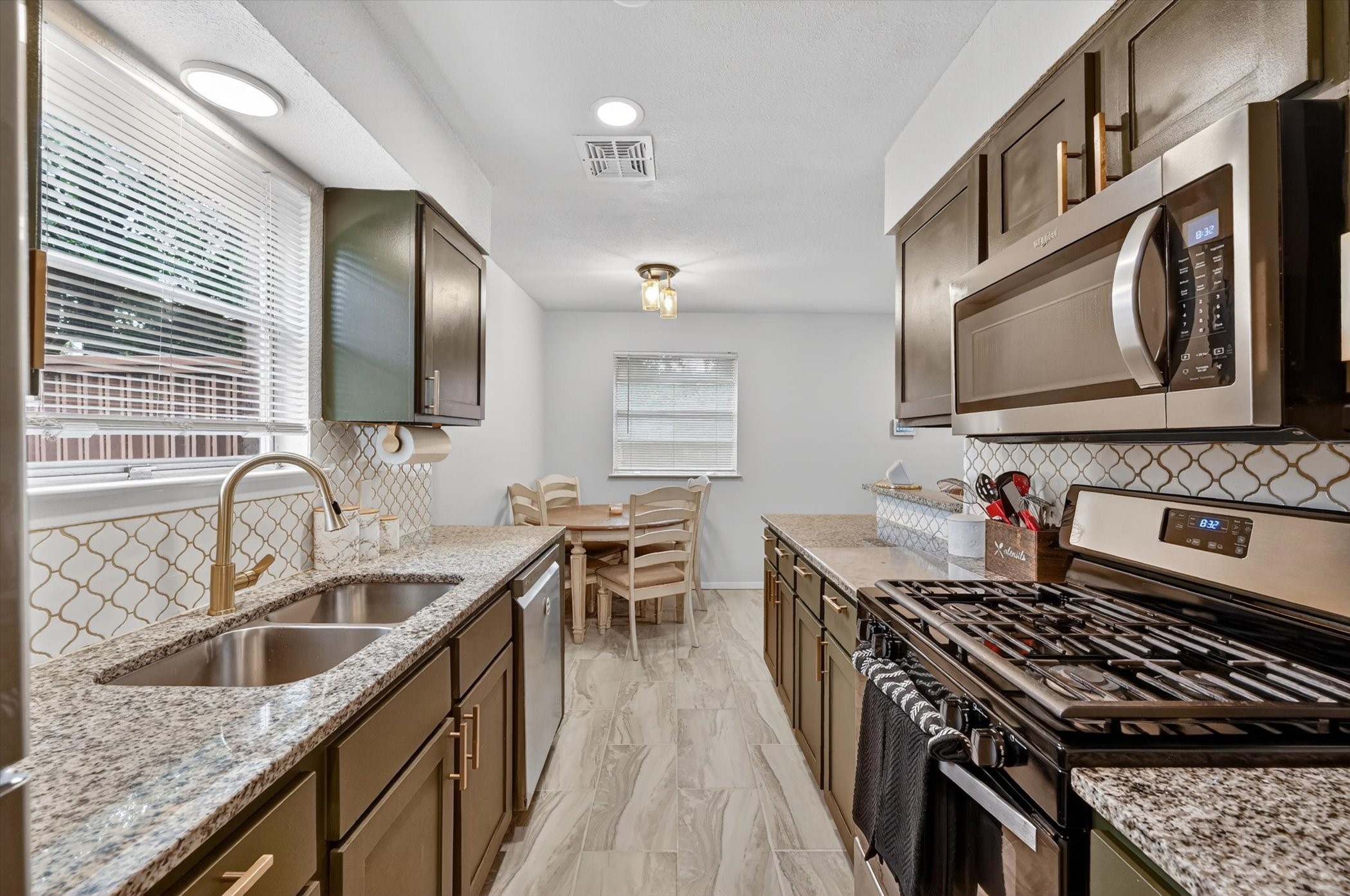449 Irene Street Burleson TX 76028