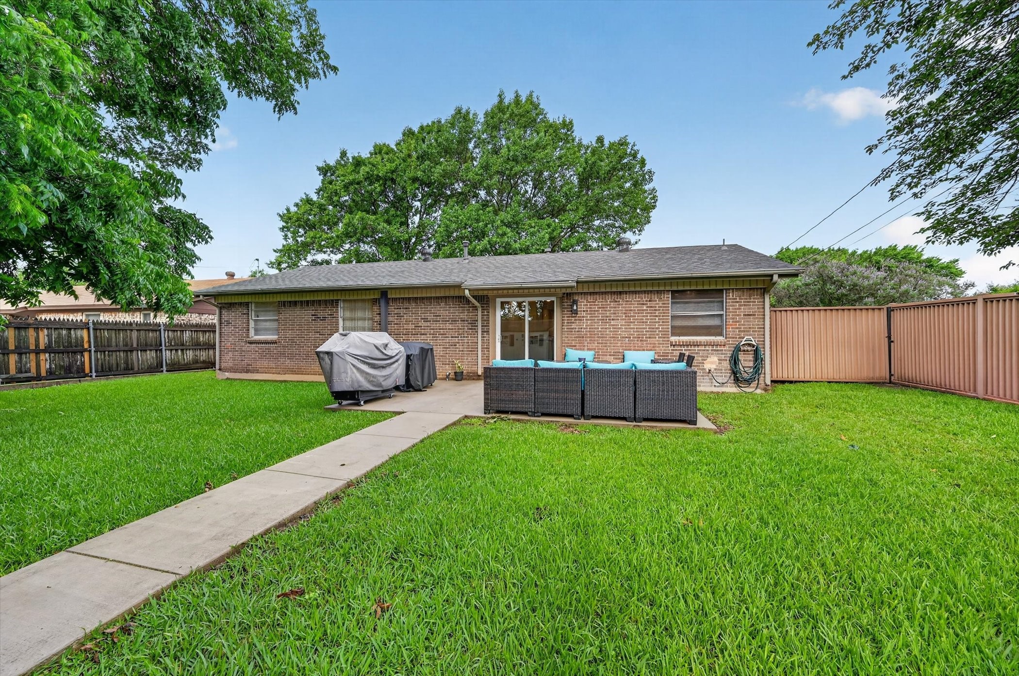 449 Irene Street Burleson TX 76028