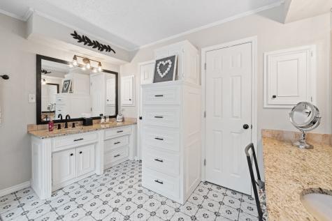 1004 Canyon Court Cleburne TX 76033