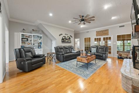 1004 Canyon Court Cleburne TX 76033