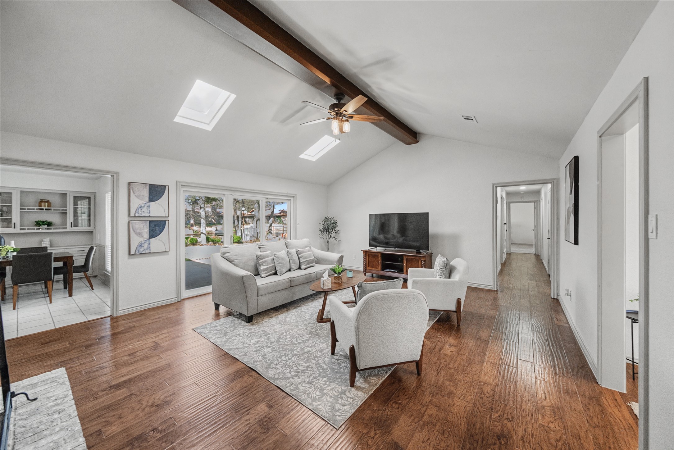 2415 Lakeview Circle Arlington TX 76013
