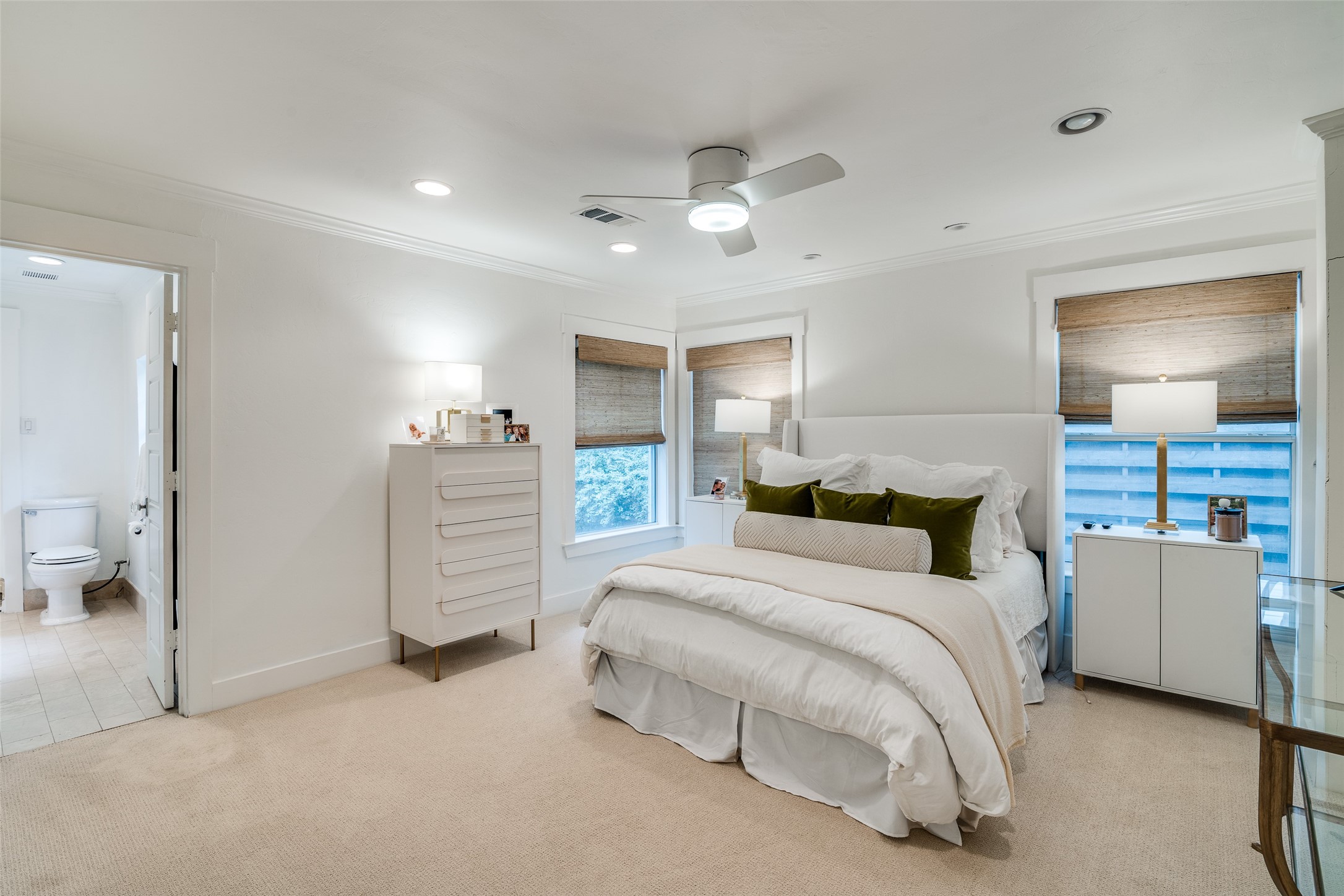 5947 Goodwin Avenue Dallas TX 75206