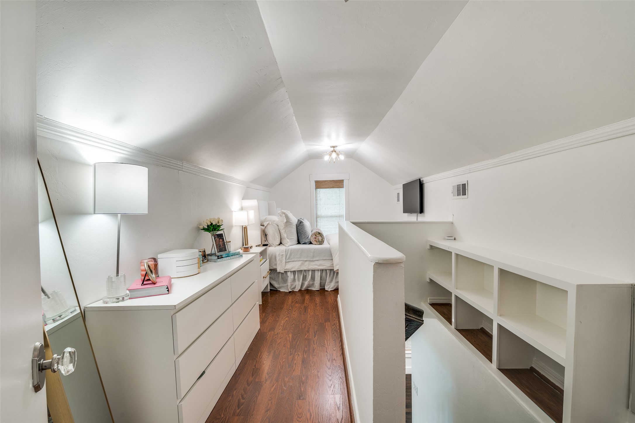 5947 Goodwin Avenue Dallas TX 75206