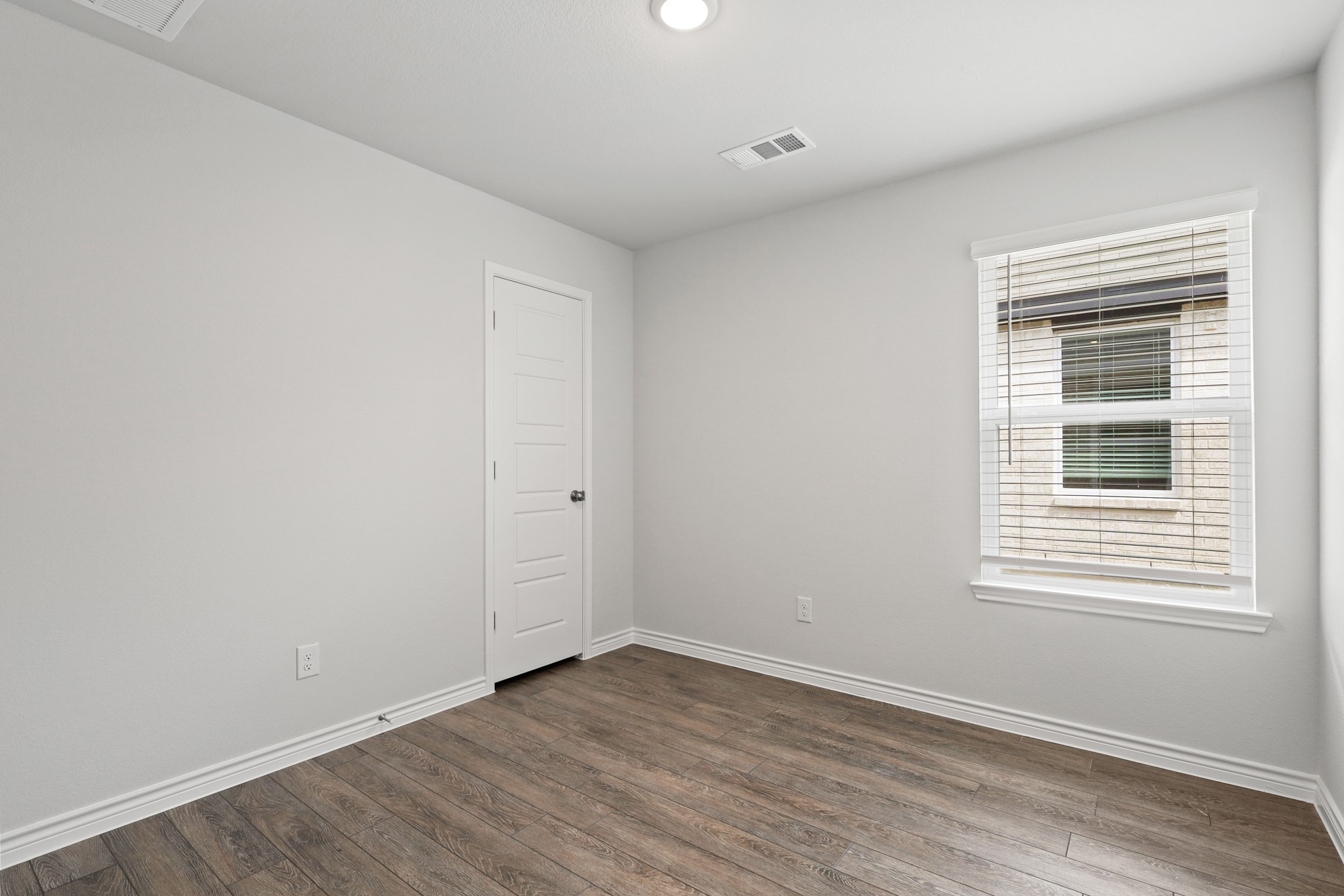 1603 Romans Road Ennis TX 75119