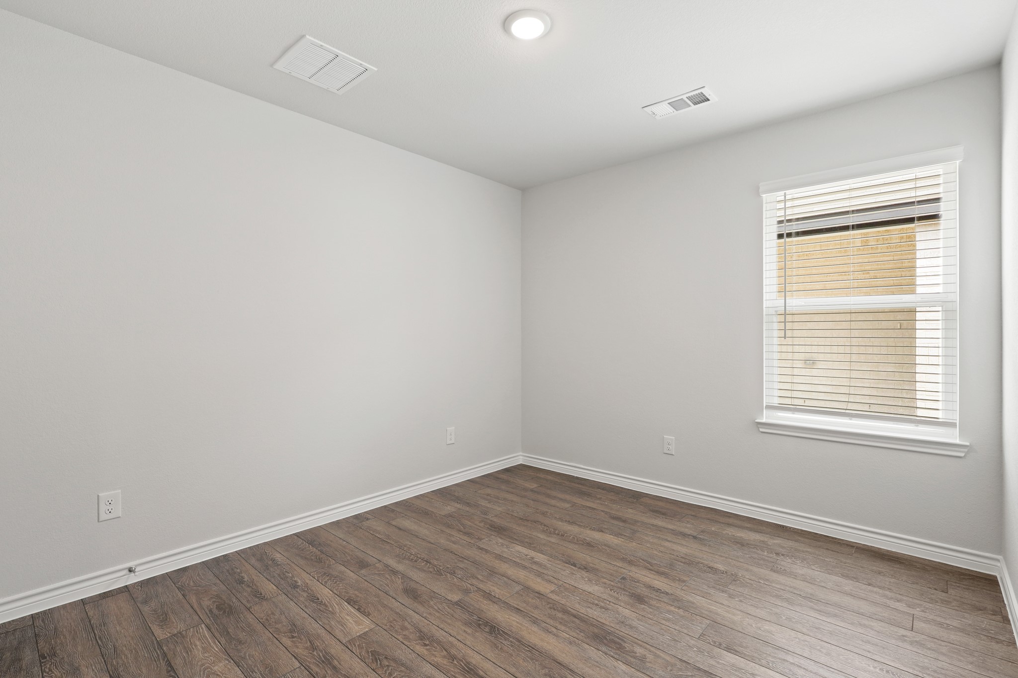 1603 Romans Road Ennis TX 75119