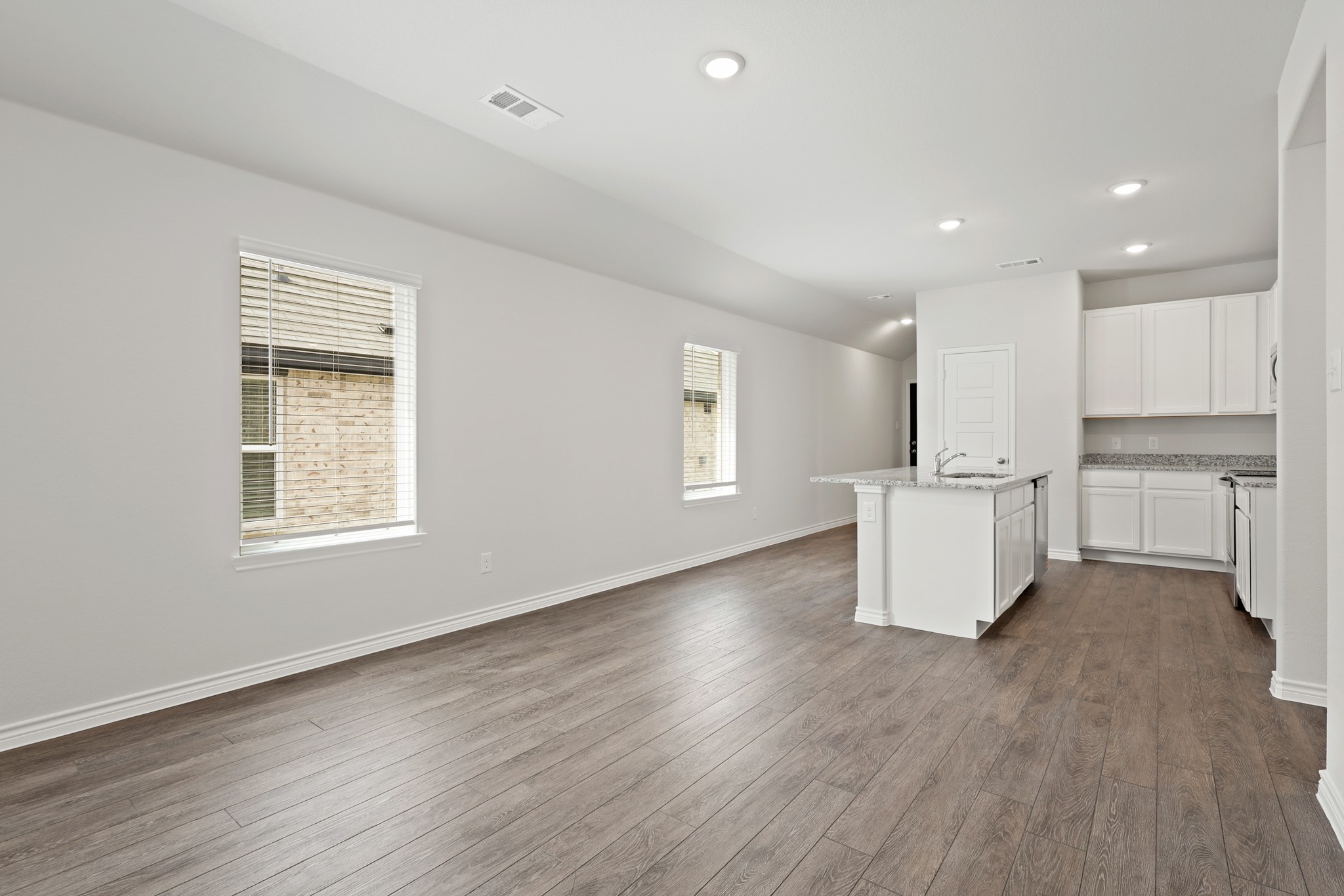 1603 Romans Road Ennis TX 75119