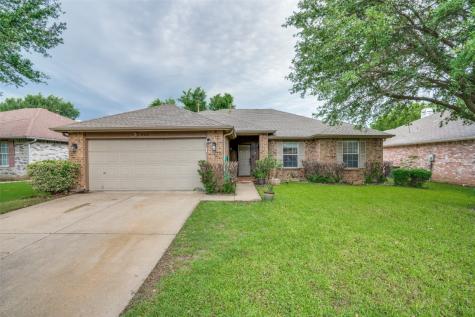 926 Silver Streak Drive Saginaw TX 76131