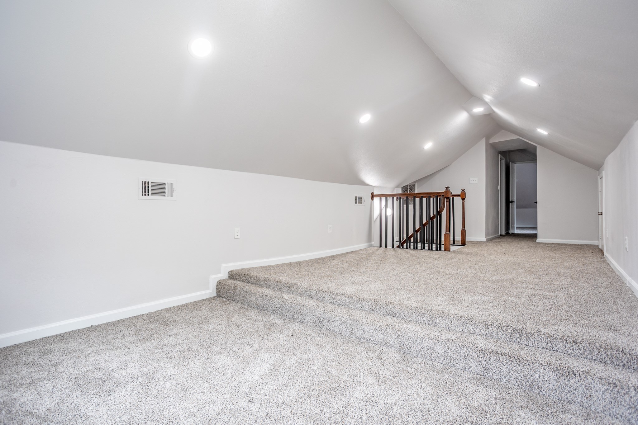 527 S Clinton Avenue Dallas TX 75208
