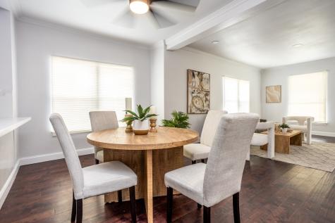527 S Clinton Avenue Dallas TX 75208