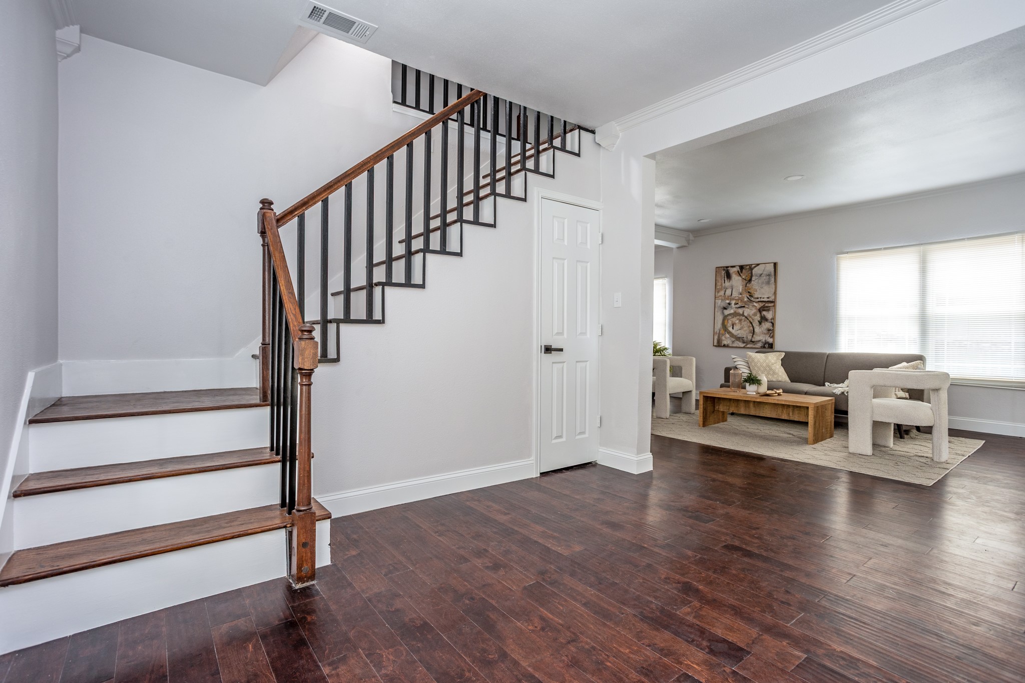 527 S Clinton Avenue Dallas TX 75208
