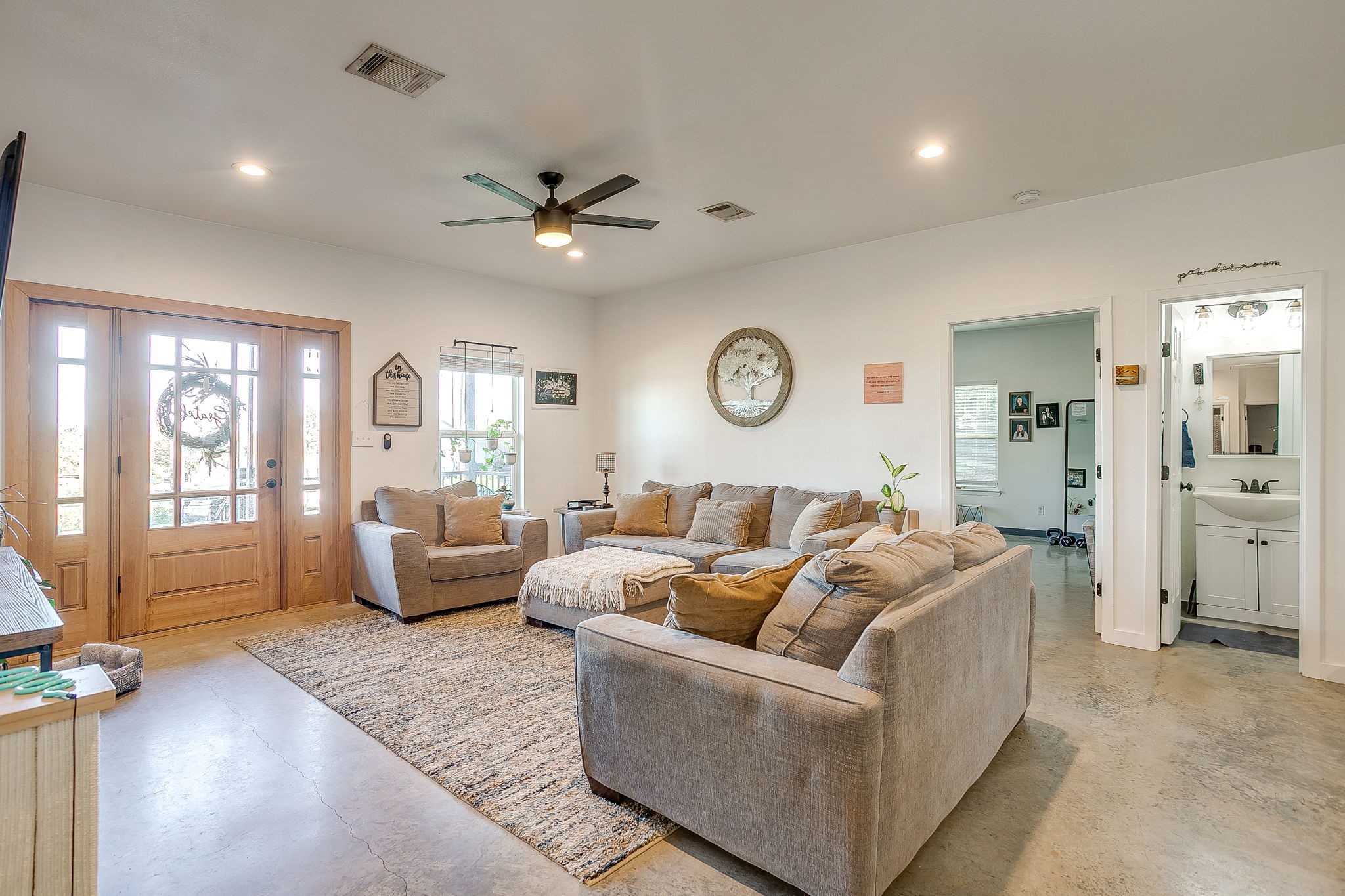 428 Gail Drive Kennedale TX 76060