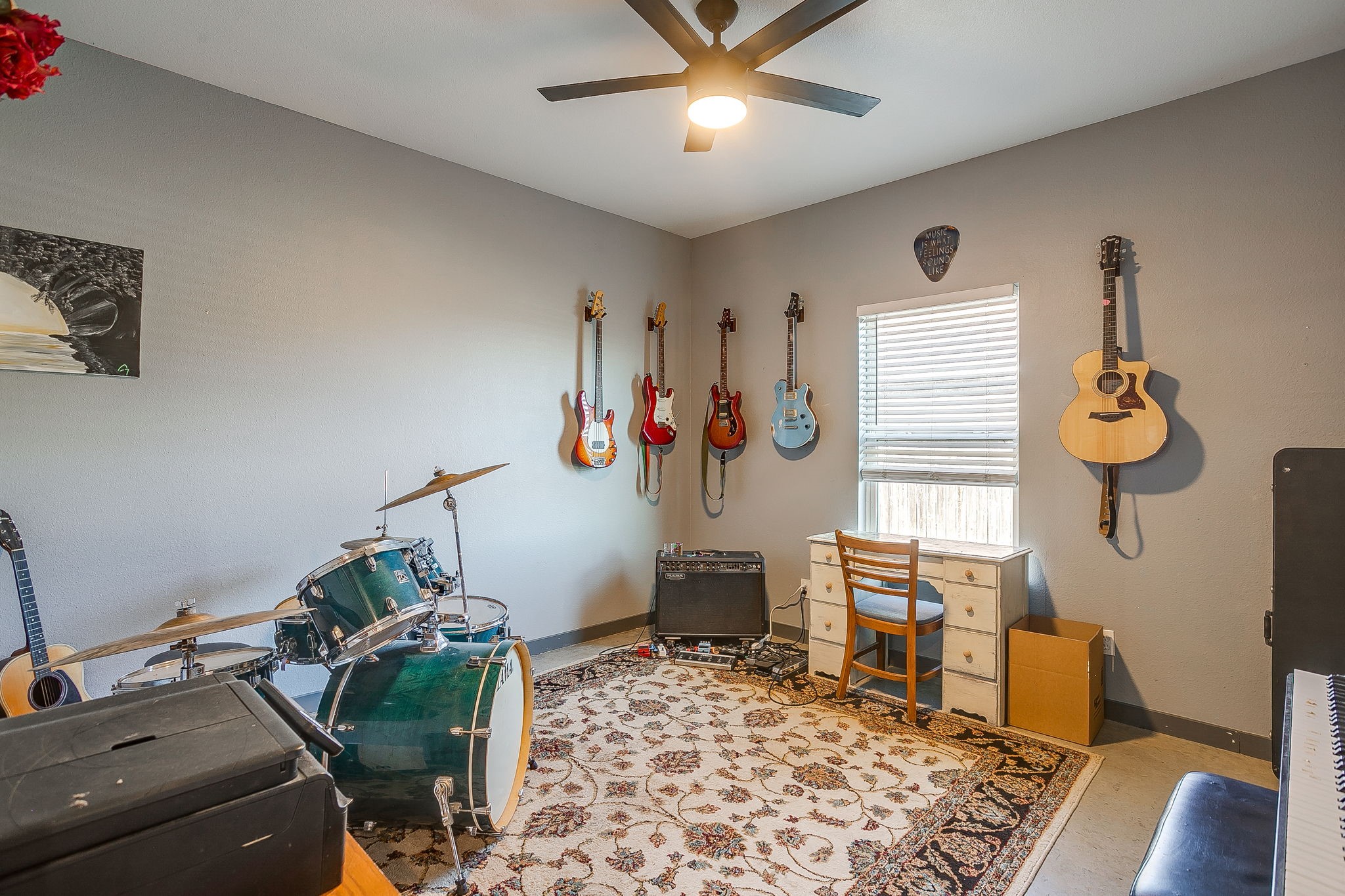 428 Gail Drive Kennedale TX 76060