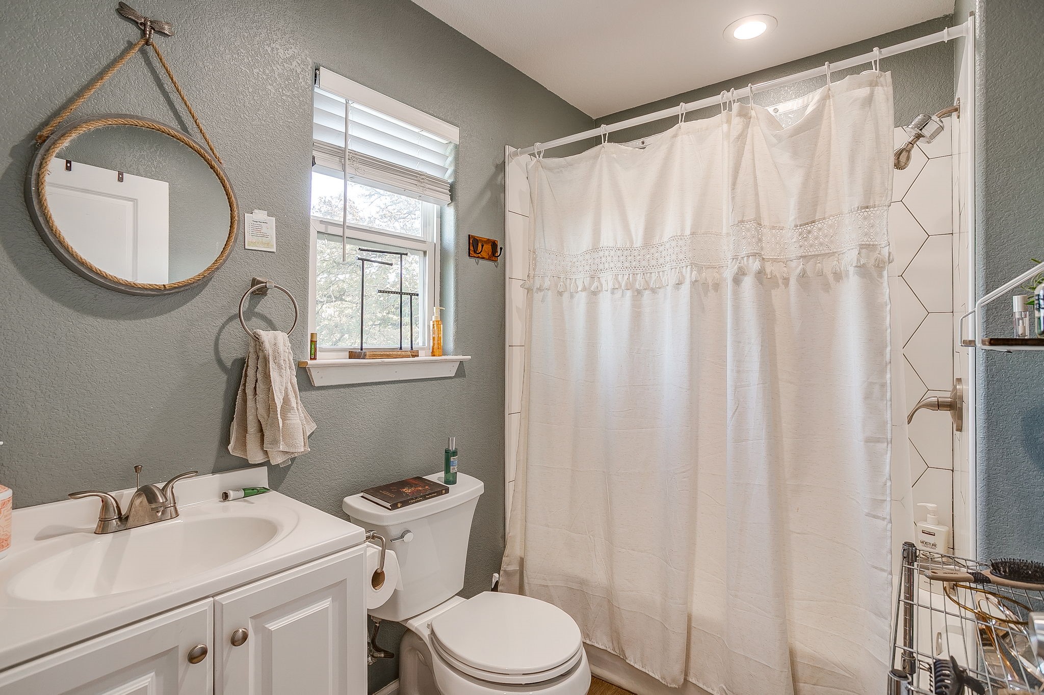 428 Gail Drive Kennedale TX 76060