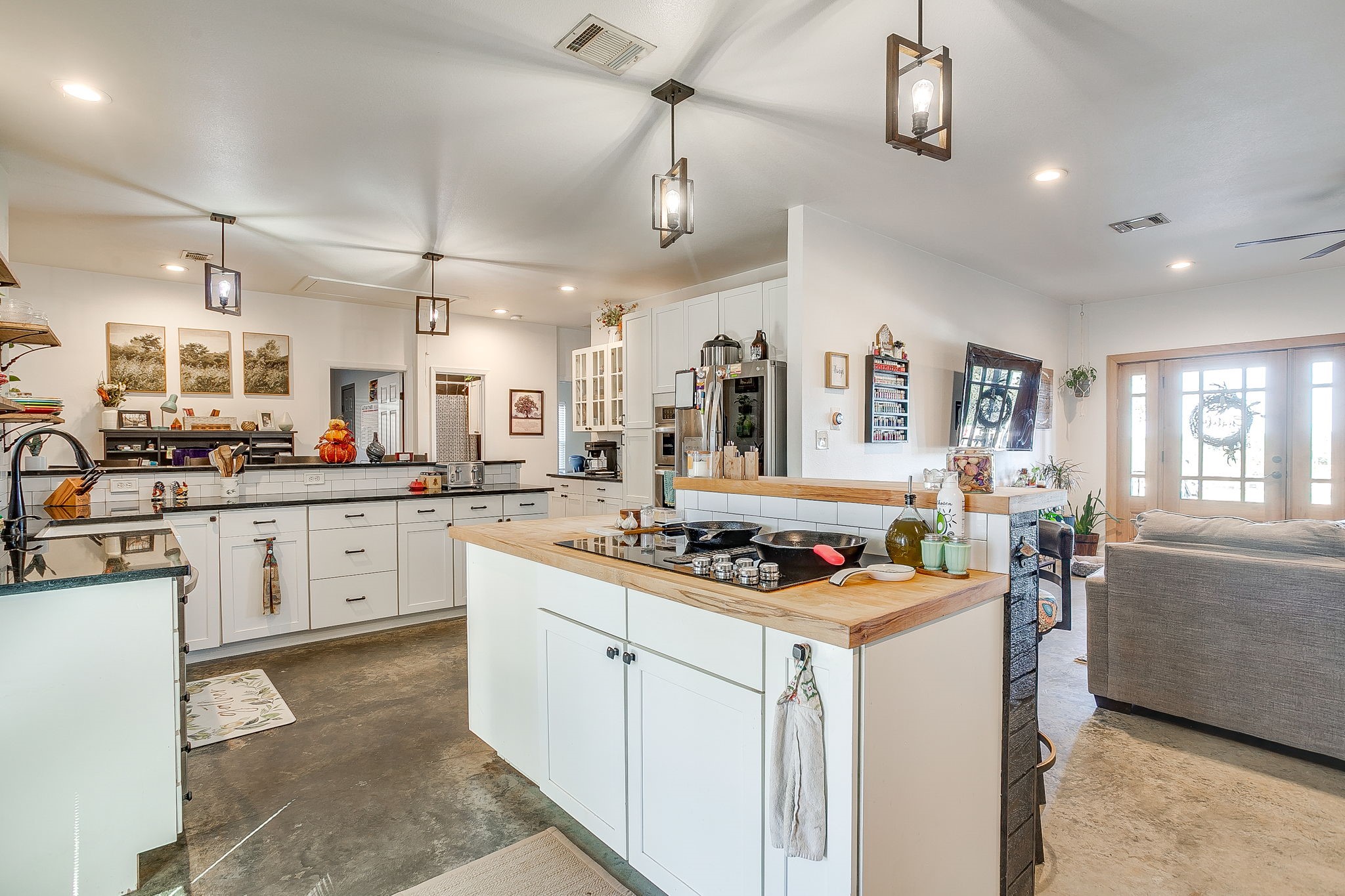 428 Gail Drive Kennedale TX 76060
