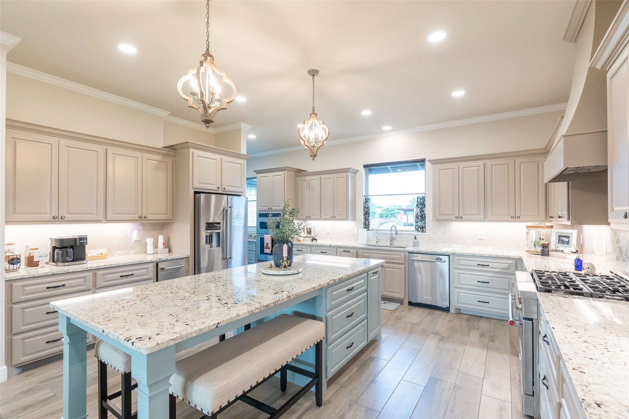350 Lakeview Baird TX 79504