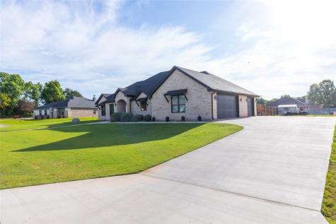 350 Lakeview Baird TX 79504