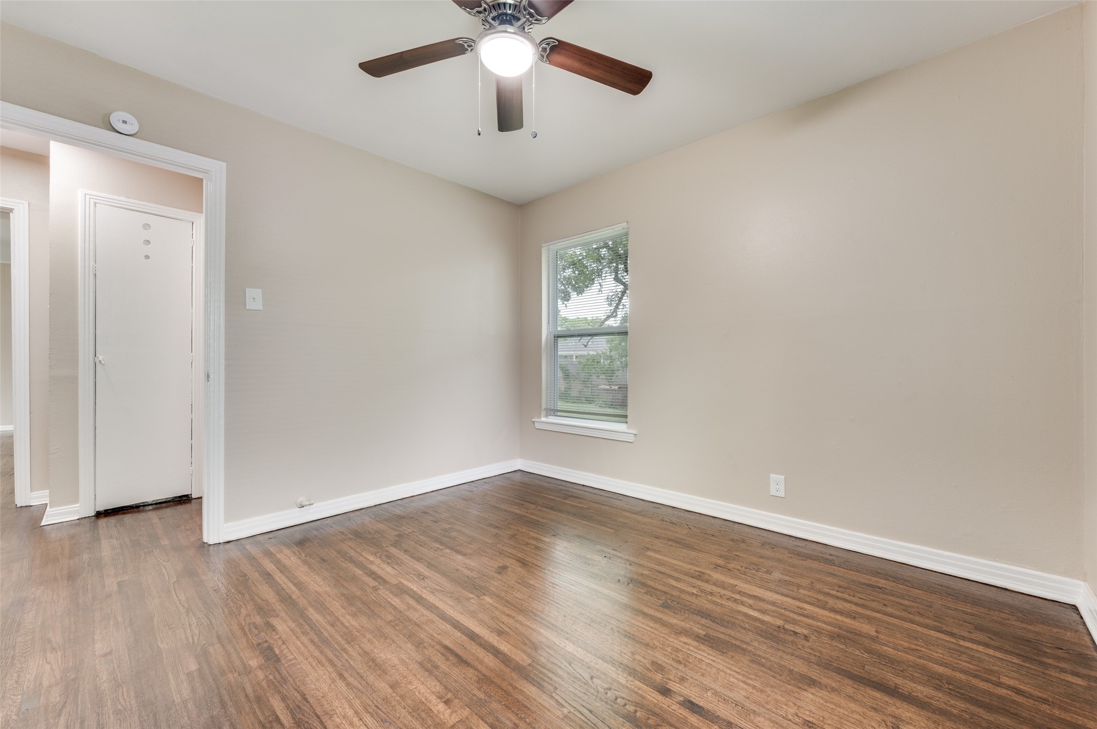 1110 Lucille Street Irving TX 75060