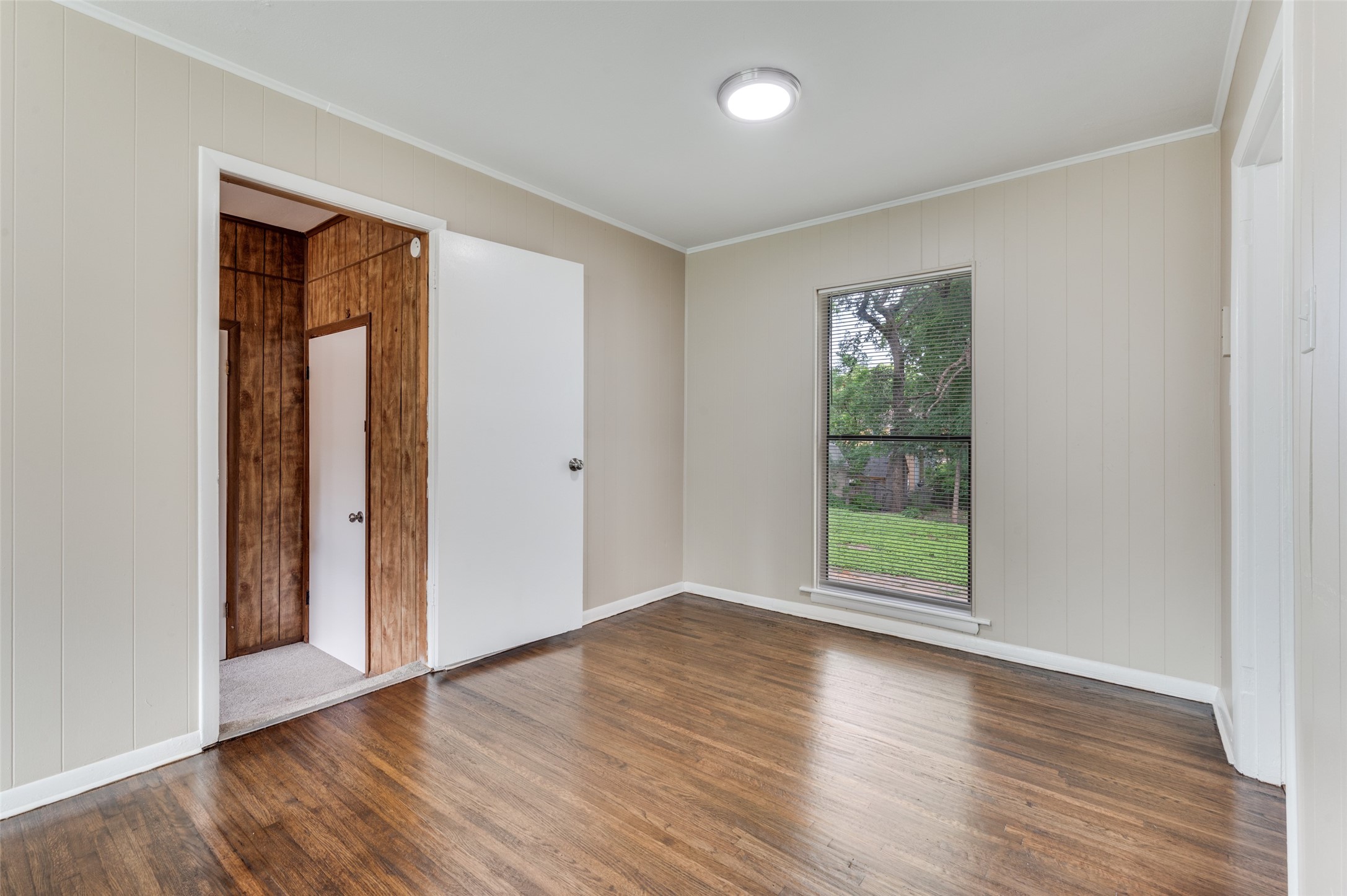 1110 Lucille Street Irving TX 75060