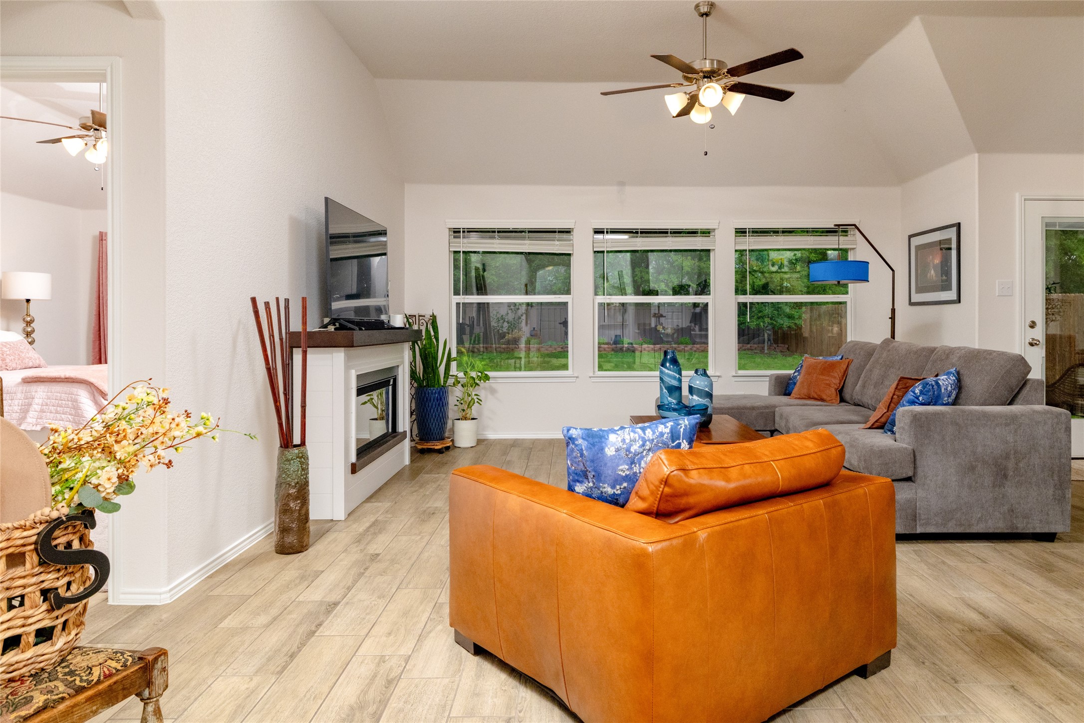 9824 Mescalbean Boulevard Fort Worth TX 76036