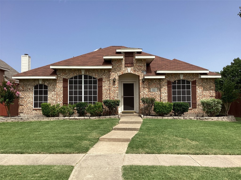 5101 Summertree Court Garland TX 75043