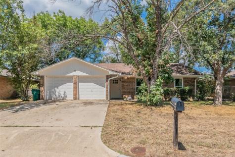 3323 Kingfisher Lane Denton TX 76209