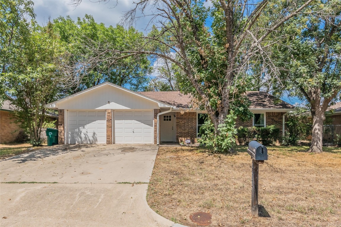 3323 Kingfisher Lane Denton TX 76209