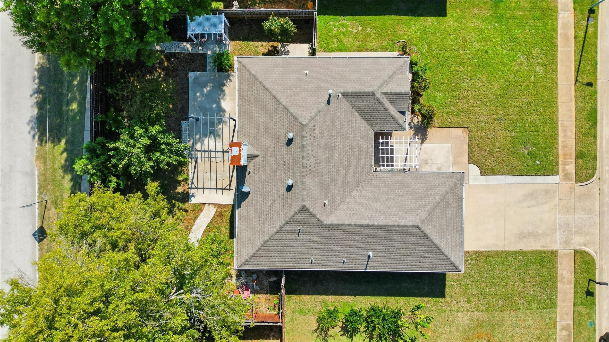2613 Parkview Drive Corinth TX 76210