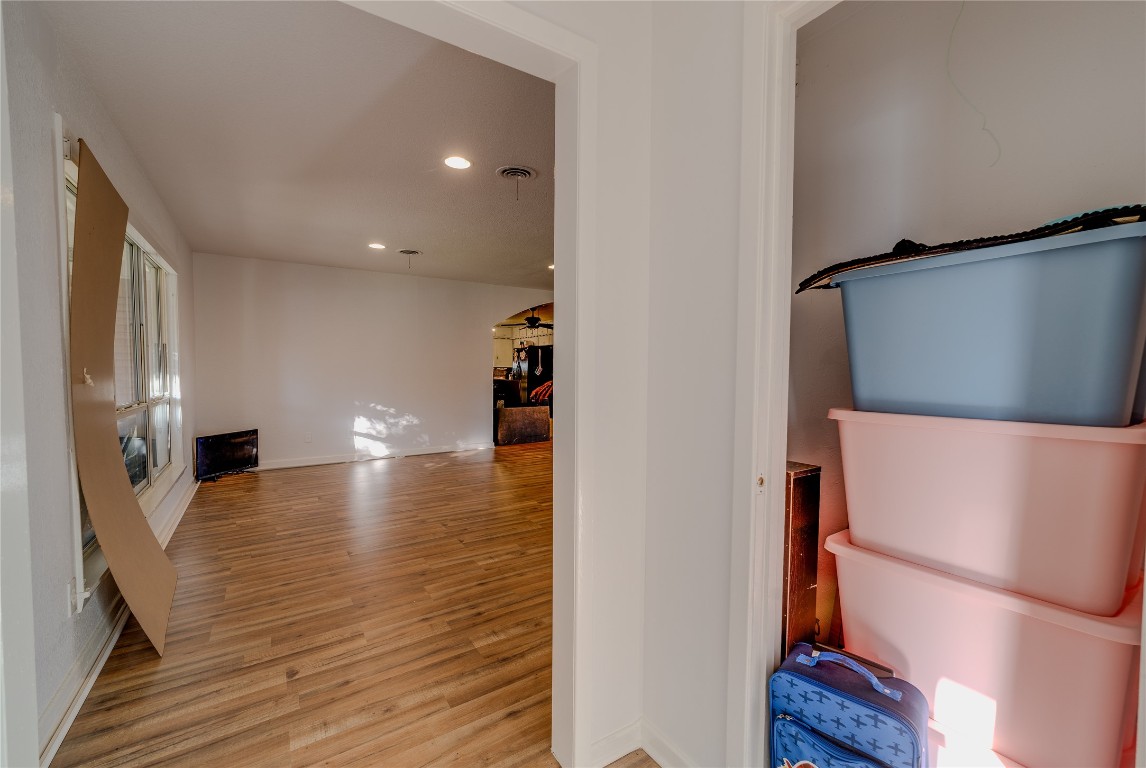 1211 Park Center Street Benbrook TX 76126